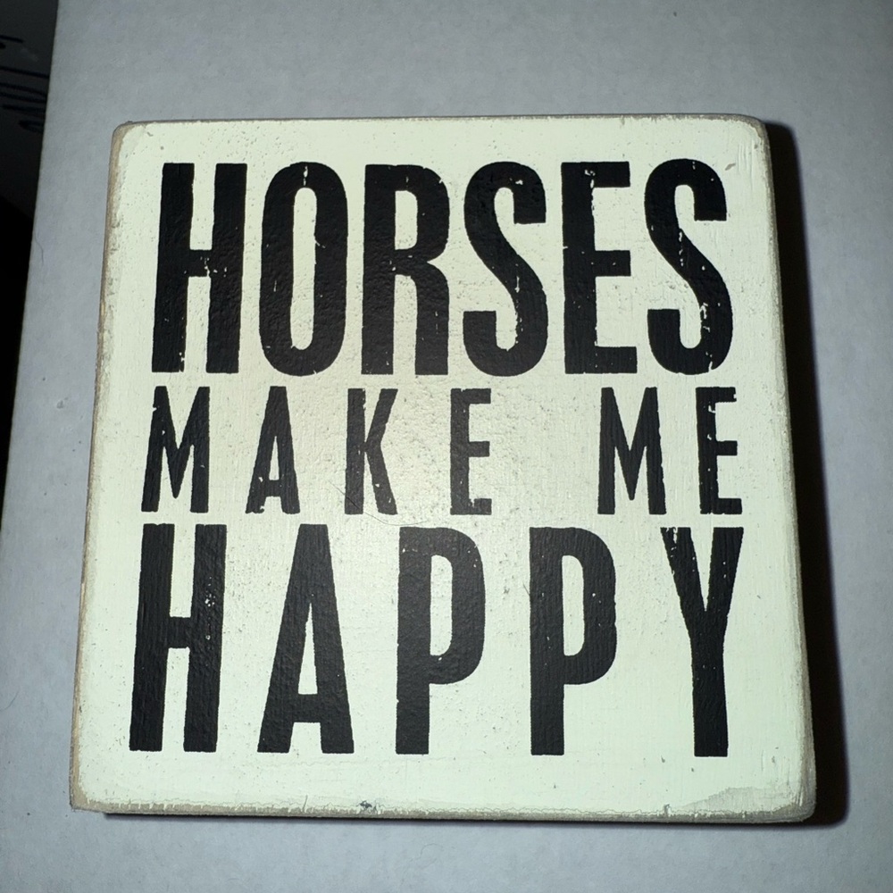Primitives by Kathy Black and Cream Horse Sign